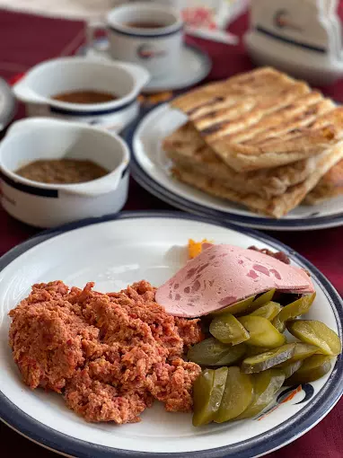 صبحانه و امکانات هتل پارمیس کیش